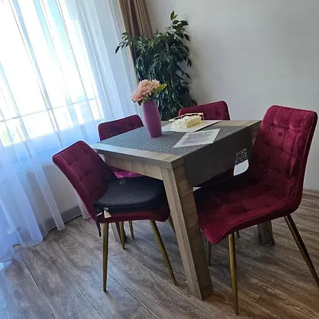 Apartment Ella Summerland Mamaia