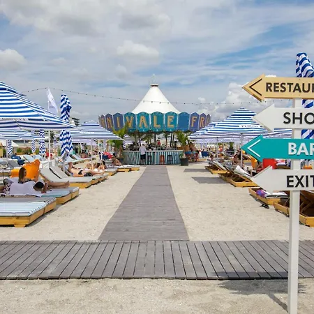 Ella Summerland Apartment Mamaia